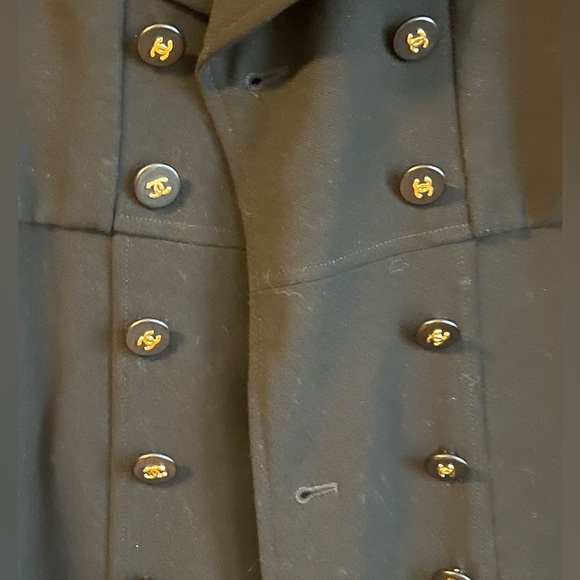 CHANEL Vintage Black Blazer Jacket Coat 44 Large 18 Gold Buttons Silk 96P EUC - Picture 10 of 17